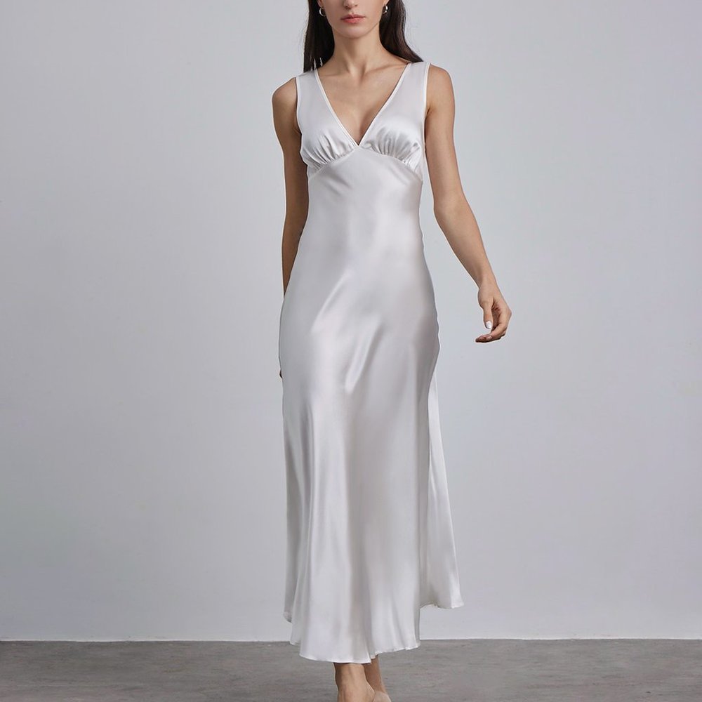 NWT - SILK MAISON Divine Maxi Silk Sheath Dress, Size M, in Pearl White